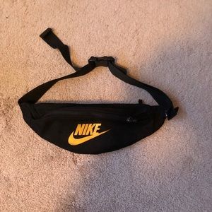Nike FannyPack